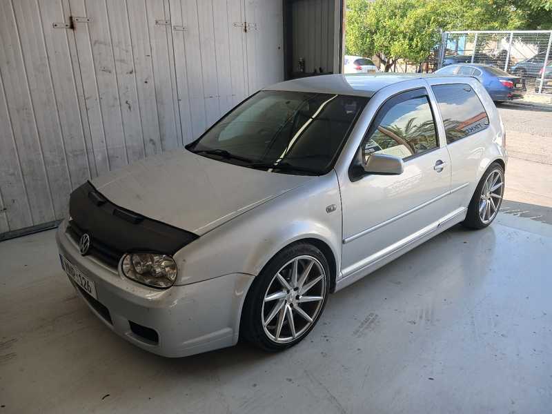 2004 Volkswagen Golf 2,0L 2004 Cyprus