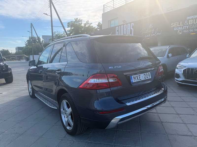 2013 Mercedes-Benz M-Class 2,2L 2013 Cyprus
