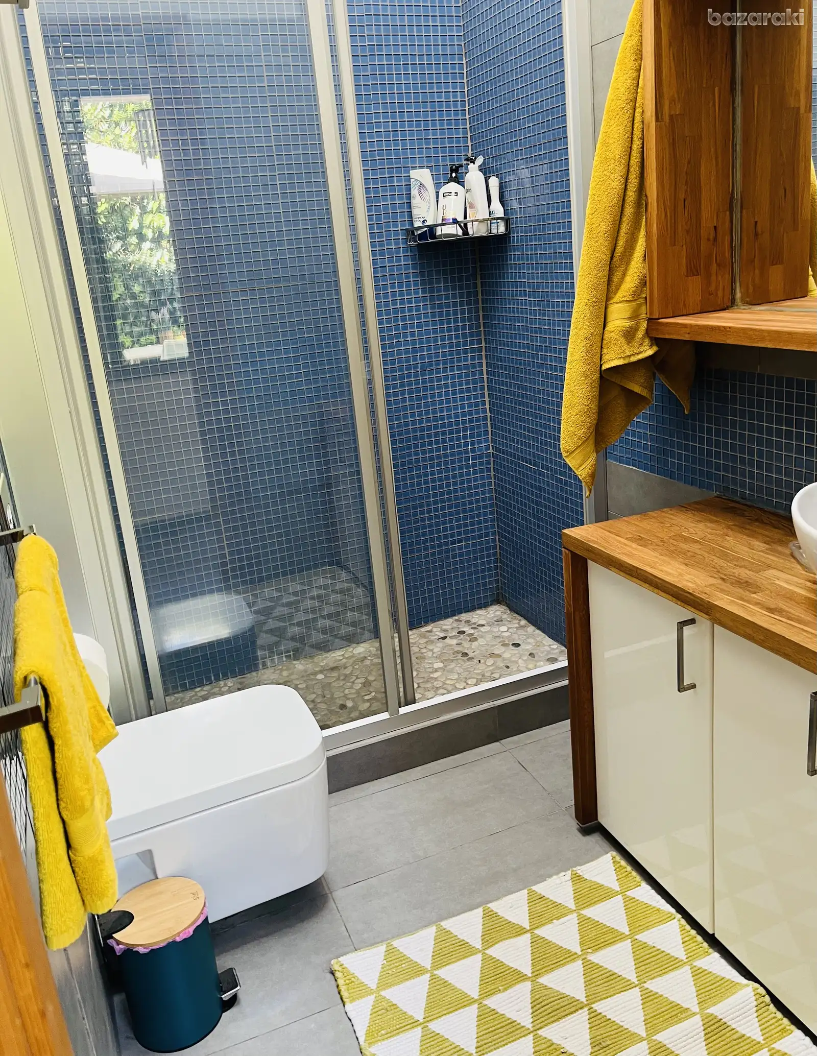 House, 1 bedroom — 12