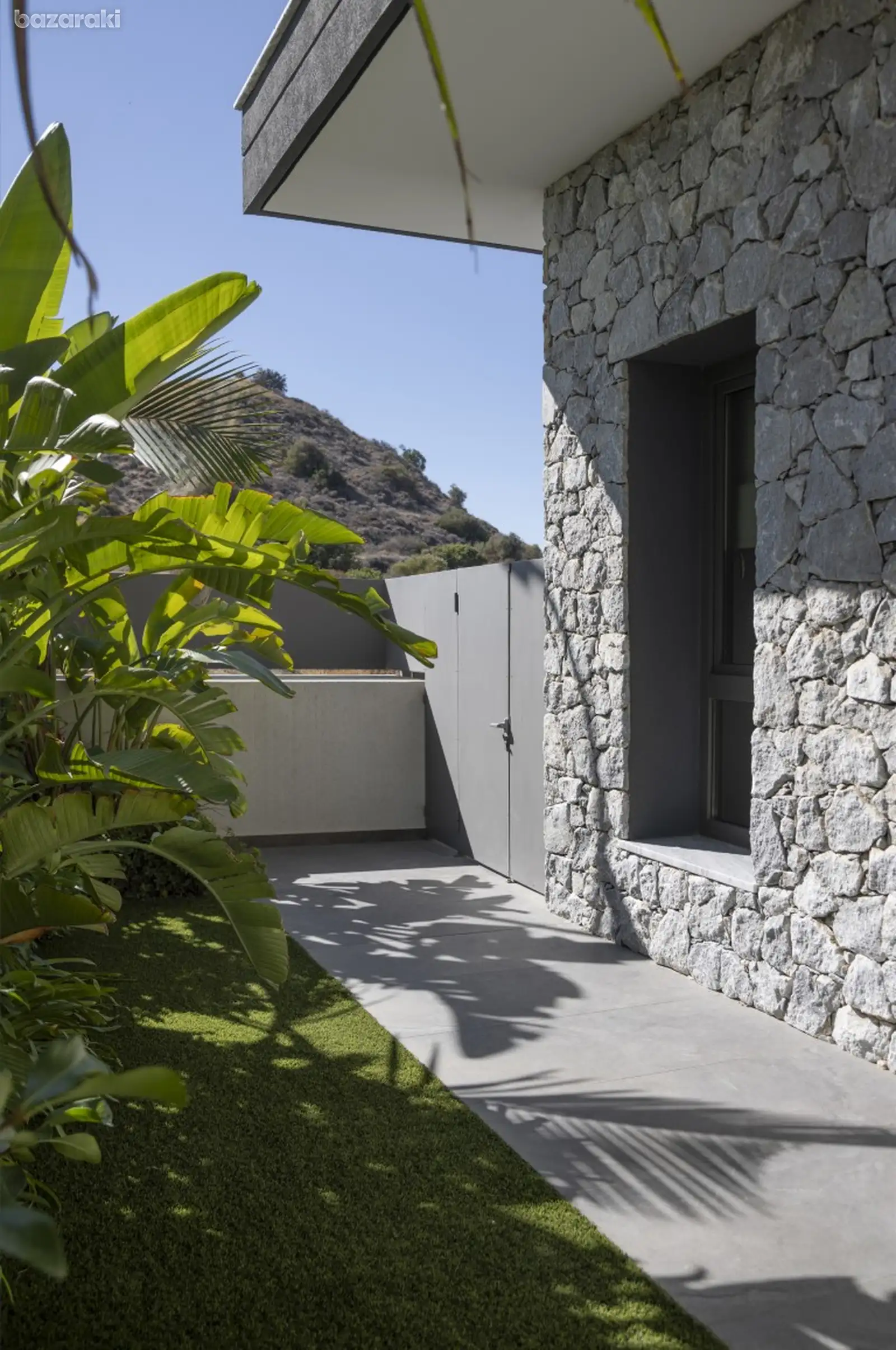 House, 3 bedrooms — 14