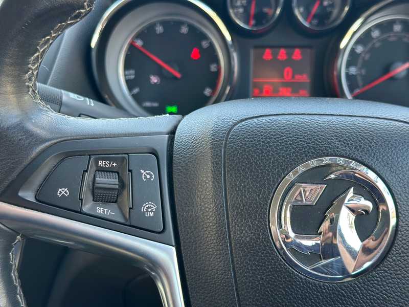2016 Opel, Vauxhall Mokka 1,6L 2016 Cyprus