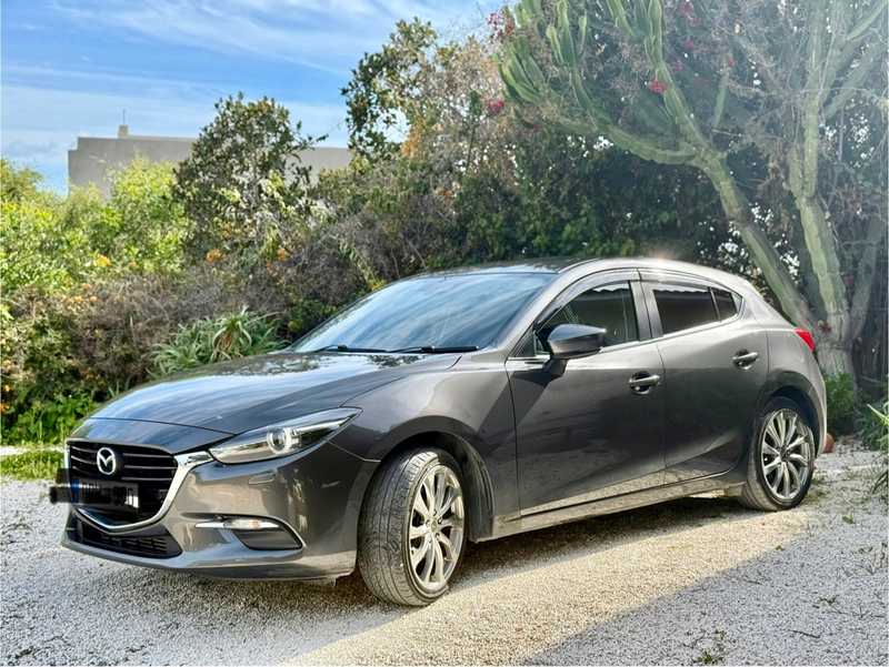 2019 Mazda Axela 2,2L 2019 Cyprus