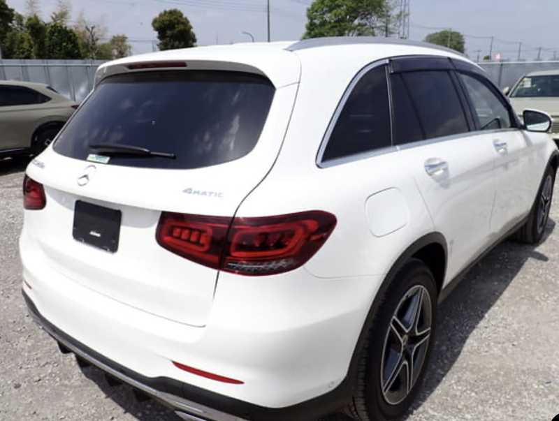 2022 Mercedes-Benz GLC-Class 2,0L 2022 Cyprus