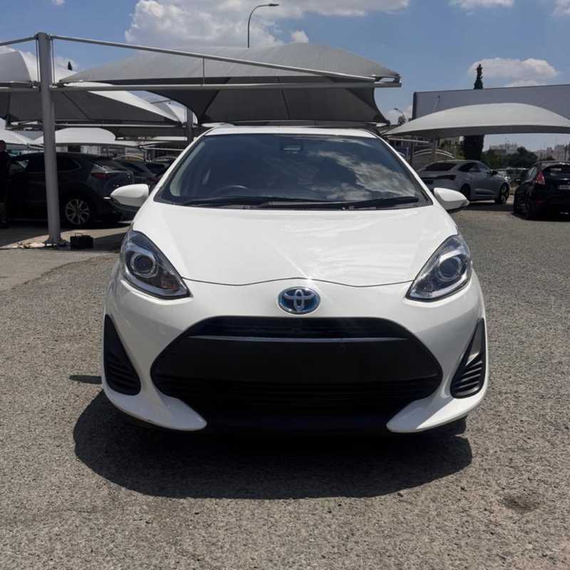 2019 Toyota Aqua 1,5L 2019 Cyprus