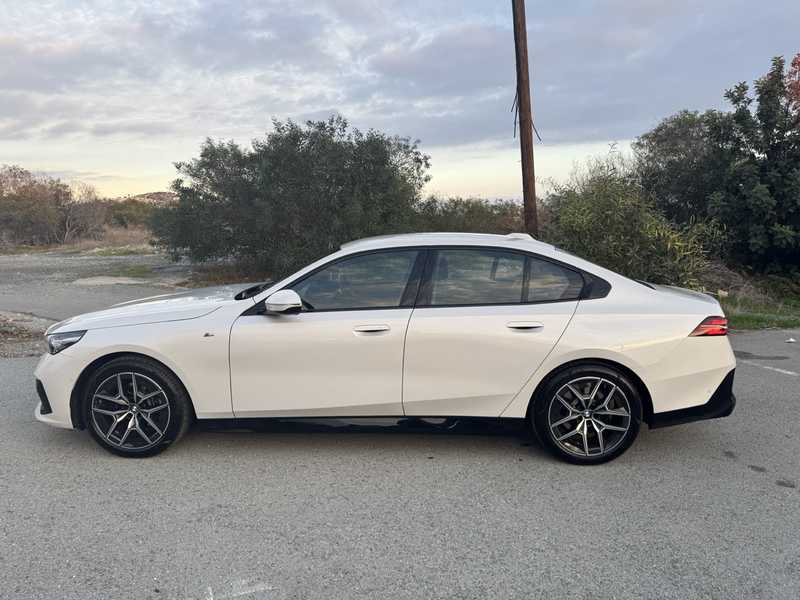 2024 BMW 5-Series 2,0L 2024 Cyprus