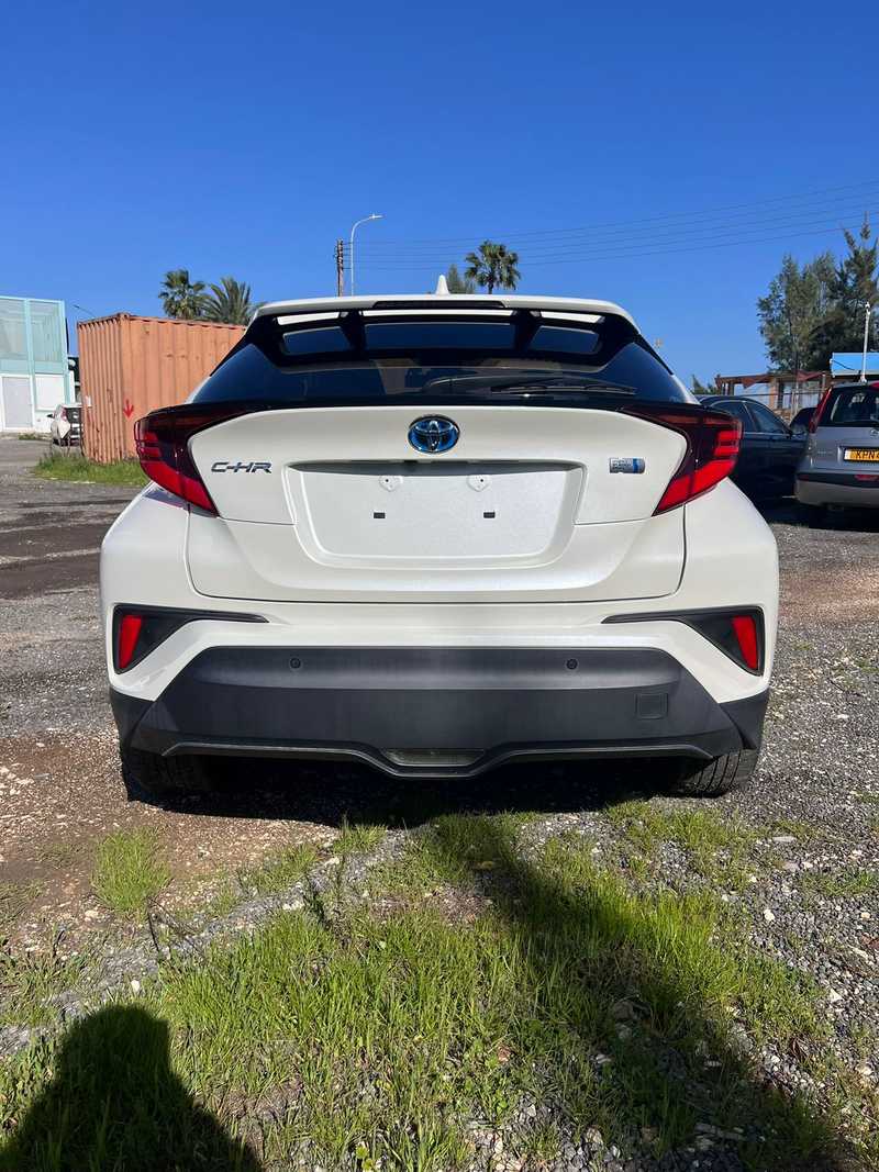 2021 Toyota C-HR 1,8L 2021 Cyprus