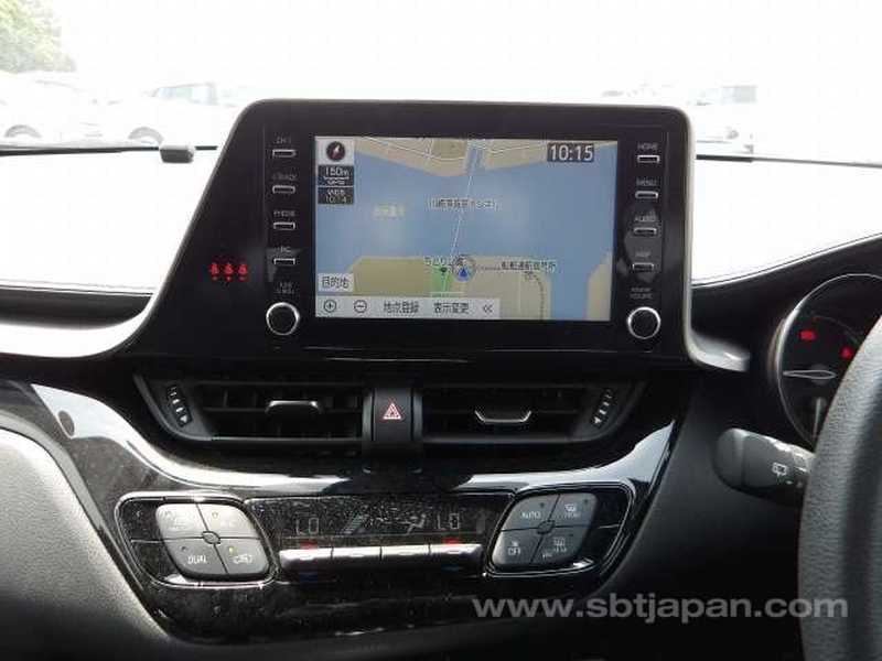 2022 Toyota C-HR 1,8L 2022 Cyprus