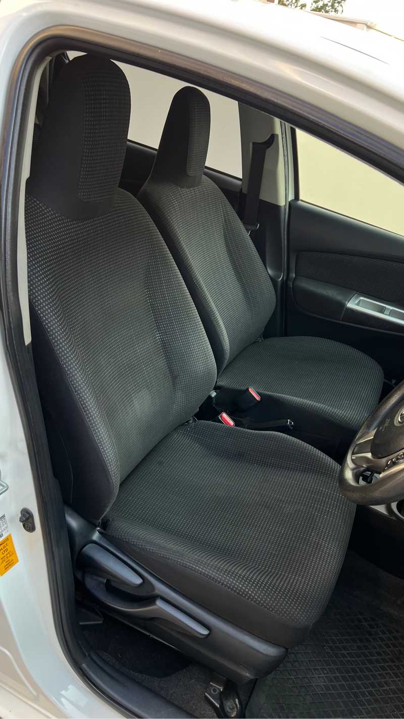 2014 Toyota Vitz 1,3L 2014 Cyprus