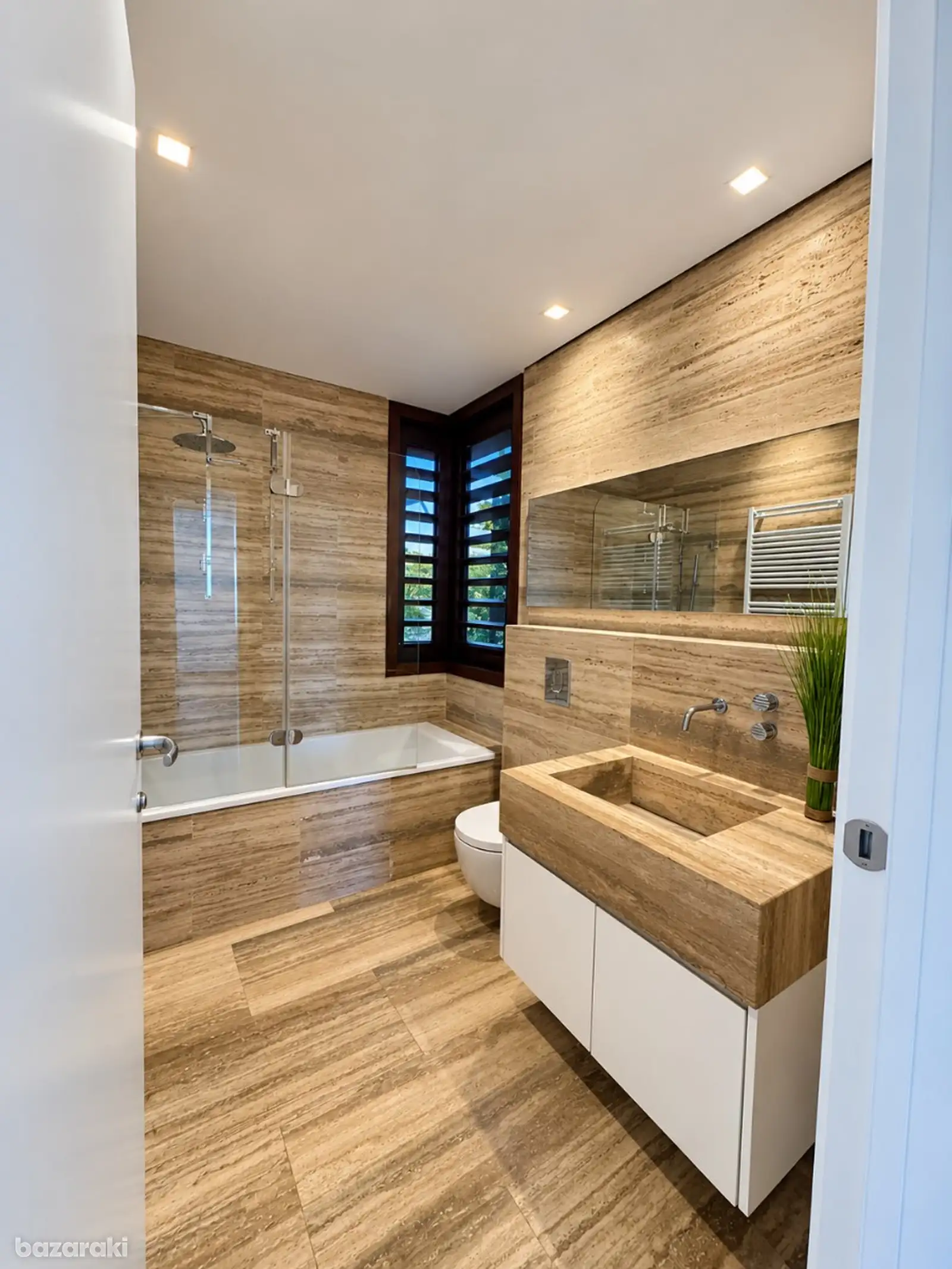 Villa, 6 bedrooms — 5