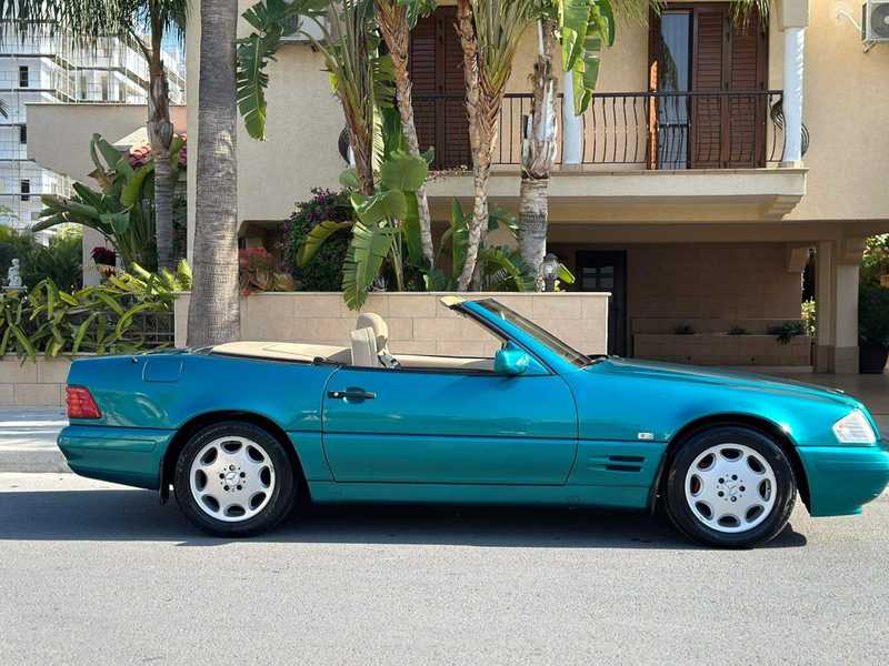 1997 Mercedes-Benz SL-Class 2,8L 1997 Cyprus