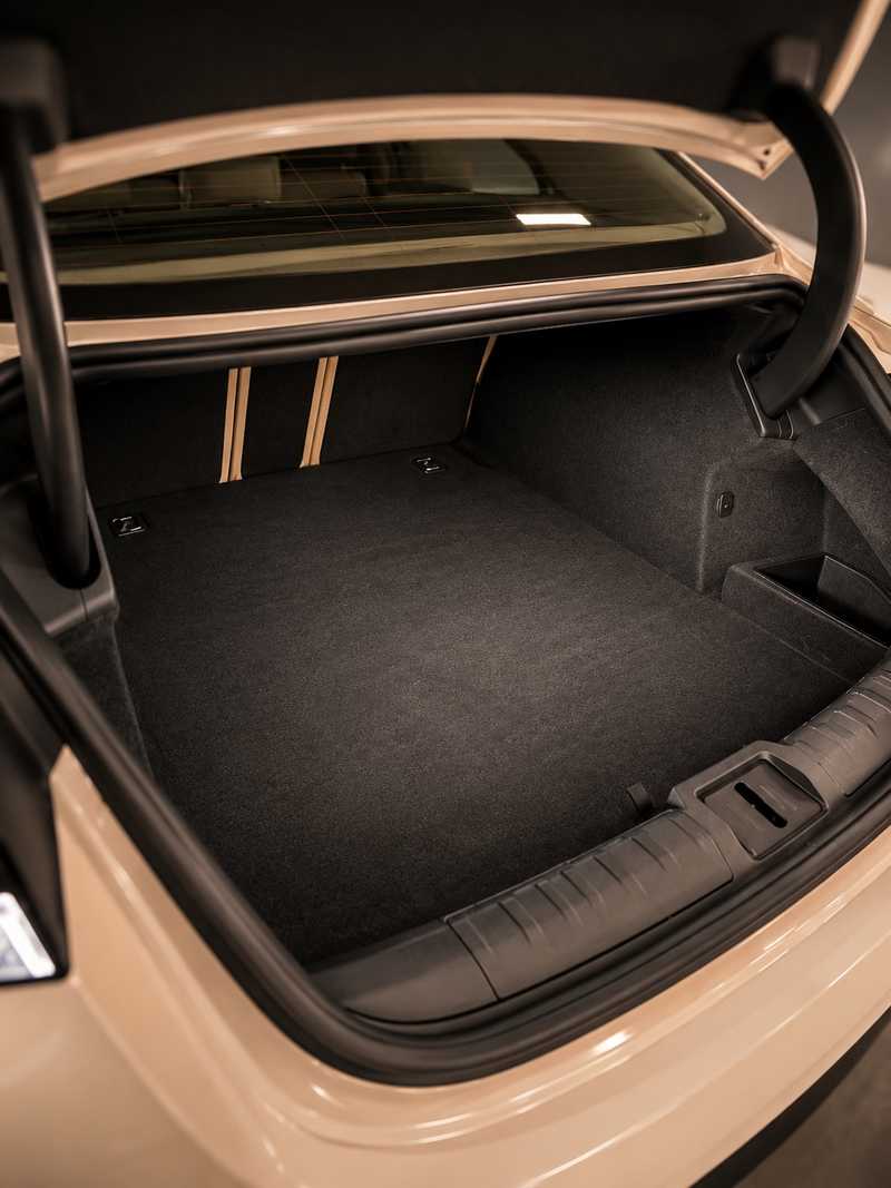 2022 Porsche Taycan Electric 2022 Cyprus