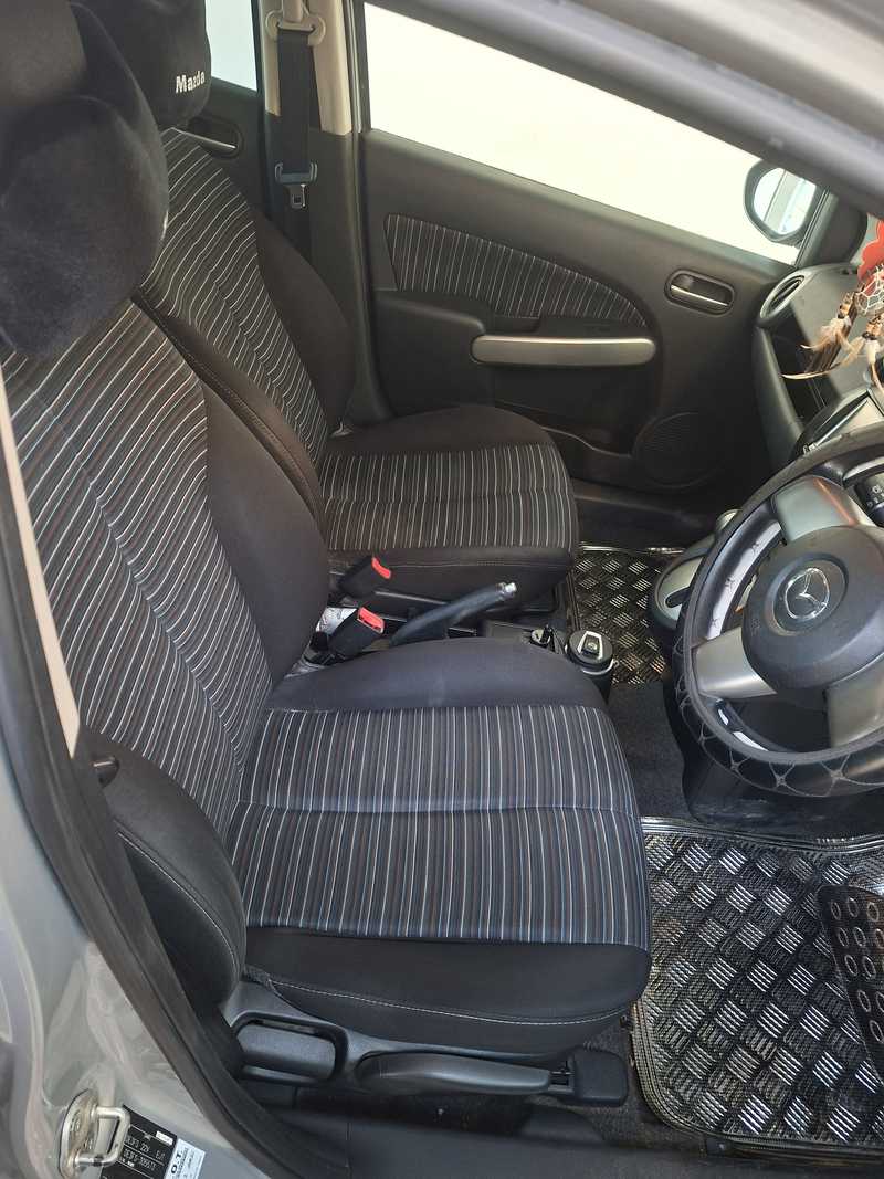 2010 Mazda Demio 5,4L 2010 Cyprus