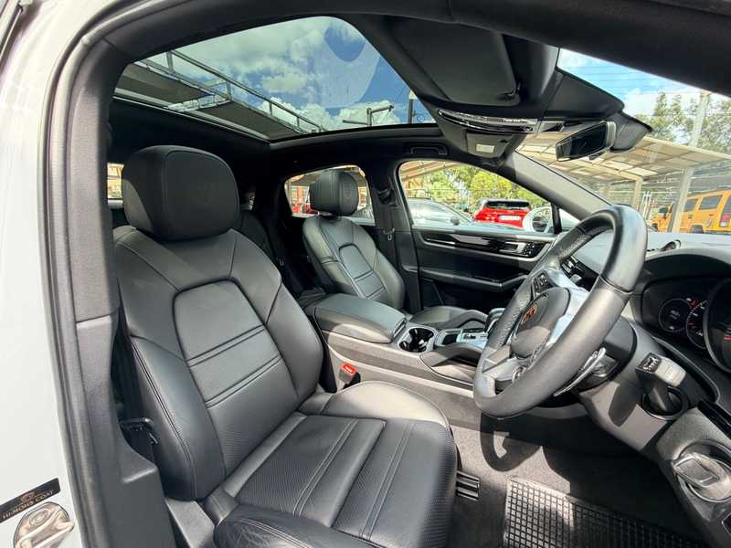 2021 Porsche Cayenne 3,0L 2021 Cyprus
