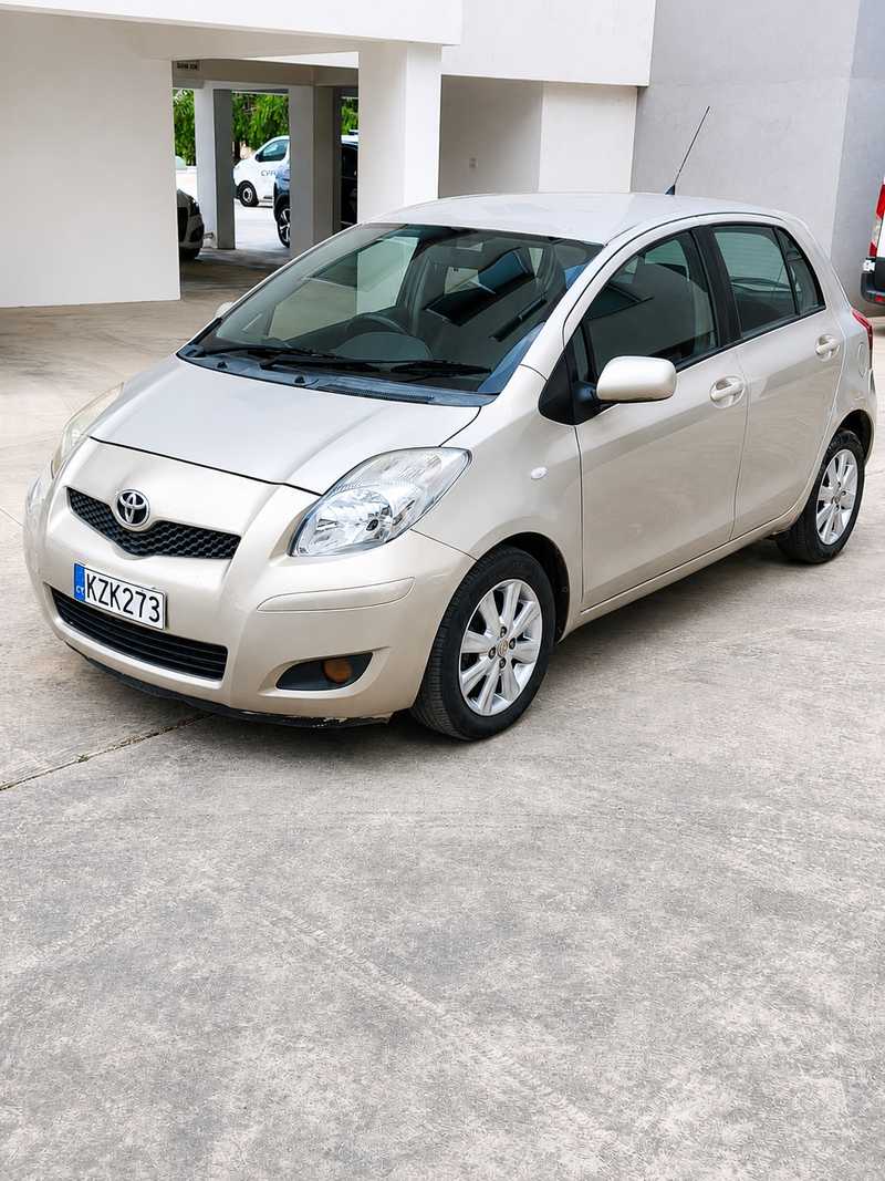 2011 Toyota Yaris 1,3L 2011 Cyprus