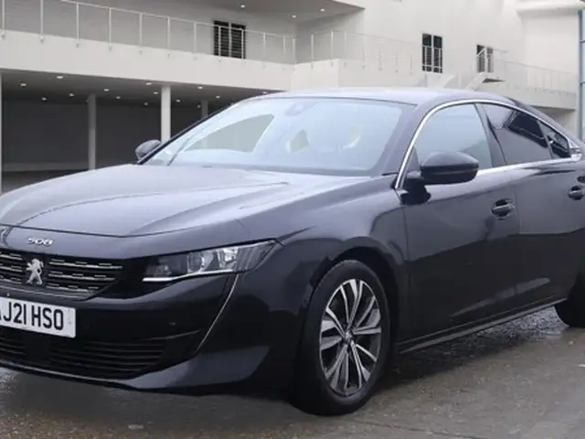 Cars Proton 1,6L 2021, Limassol — Agios Athanasios