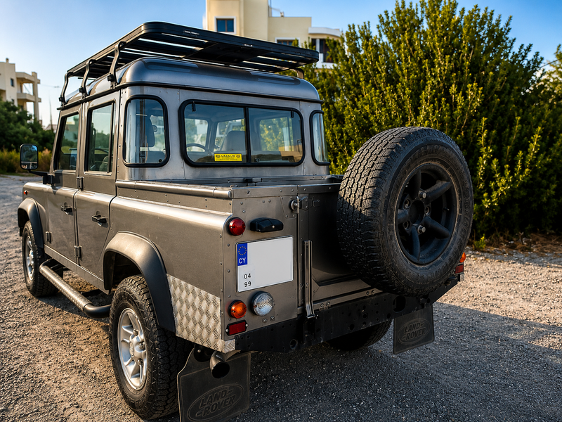 1999 Land Rover Defender 2,5L 1999 Cyprus