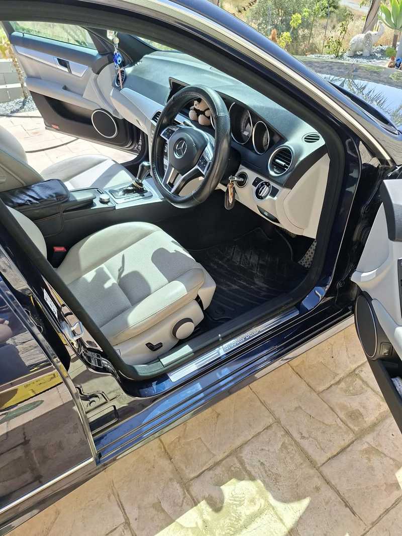 2011 Mercedes-Benz C-Class 2,1L 2011 Cyprus