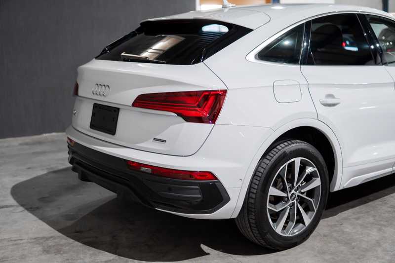 2022 Audi Q5 2,0L 2022 Cyprus