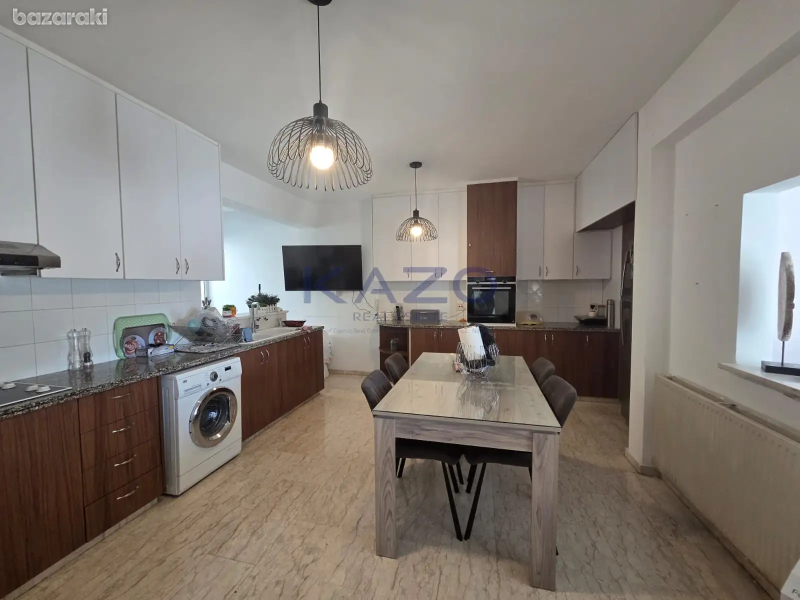 House, 3 bedrooms — 10