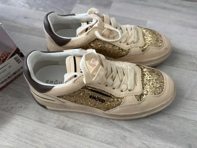 Ghoud sneakers size 39, Επαρχία Λεμεσού — Λεμεσός - Μέσα Γειτονιά