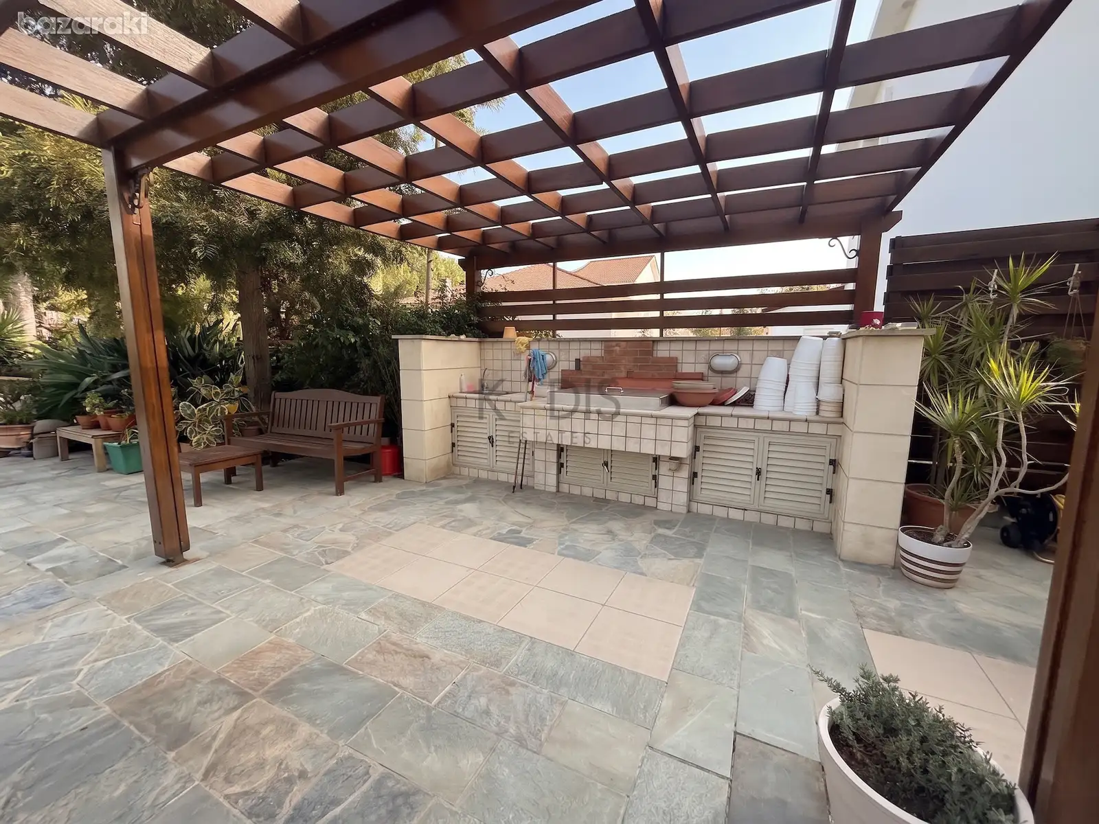 Villa, 5 bedrooms — 2