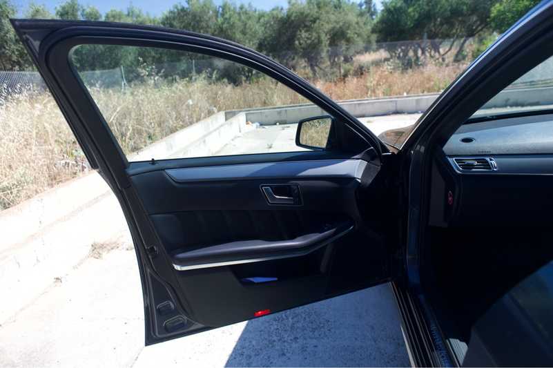 2013 Mercedes-Benz E-Class 2,2L 2013 Cyprus
