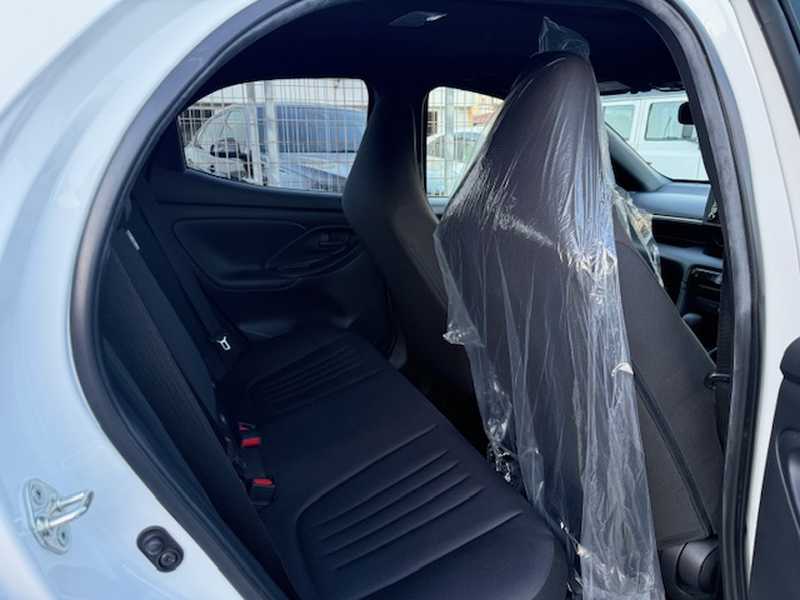 2022 Toyota Yaris 1,5L 2022 Cyprus