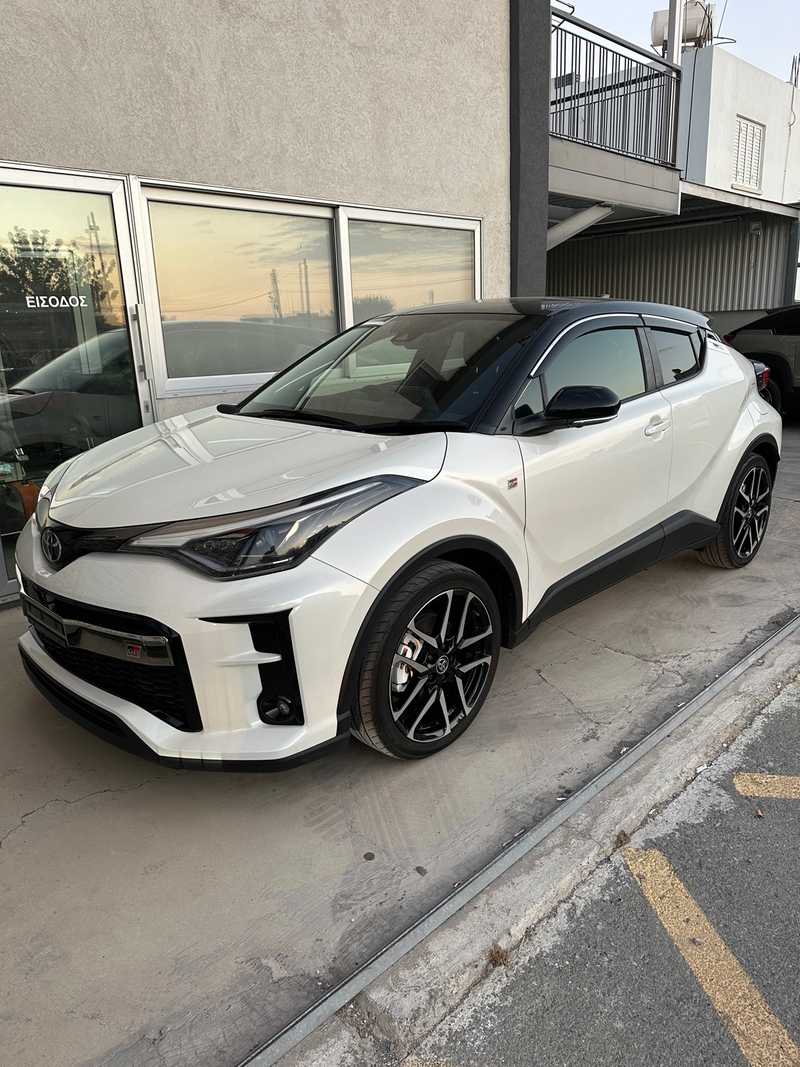 Toyota C-HR 1,8L 2021