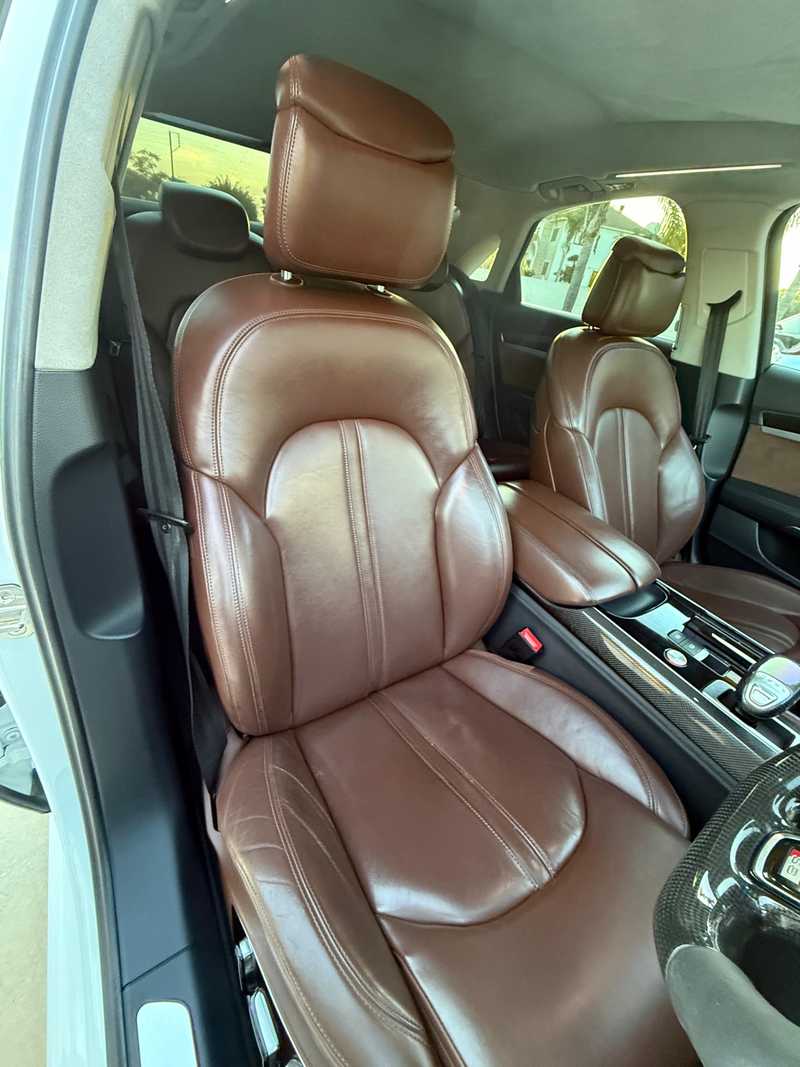 2014 Audi S8 4,0L 2014 Cyprus