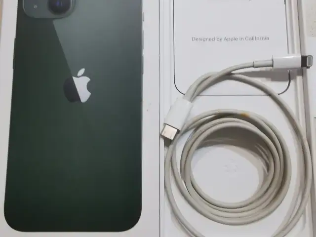 Iphone 13 green, Επαρχία Λευκωσίας — Στρόβολος - Ακρόπολη