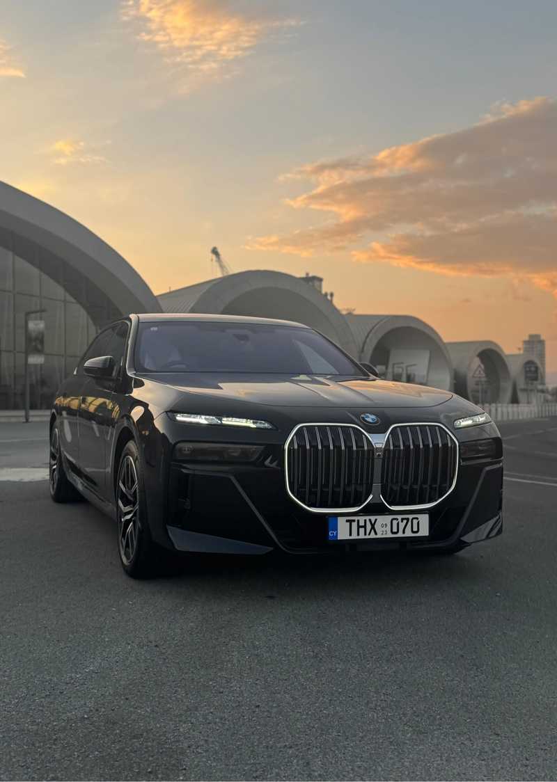 BMW 7-Series 3,0L 2023