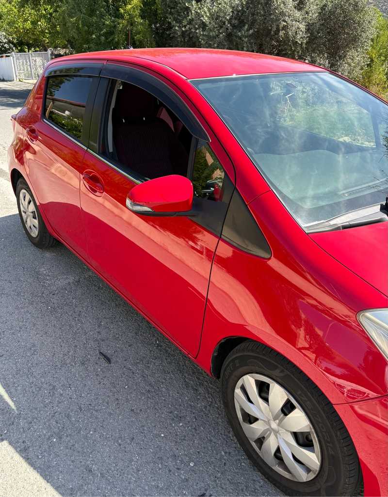 2015 Toyota Vitz 1,3L 2015 Cyprus