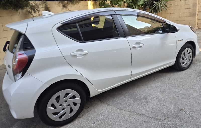 2018 Toyota Aqua 1,5L 2018 Cyprus