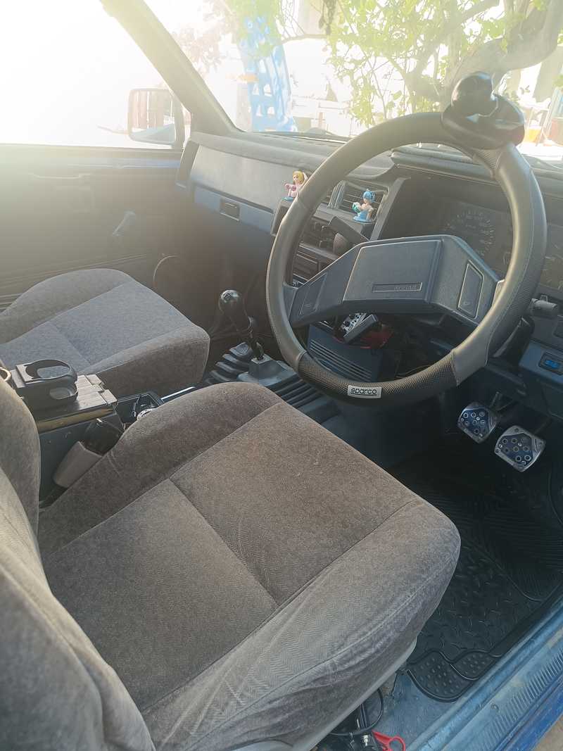 1991 Nissan D21 2,7L 1991 Cyprus