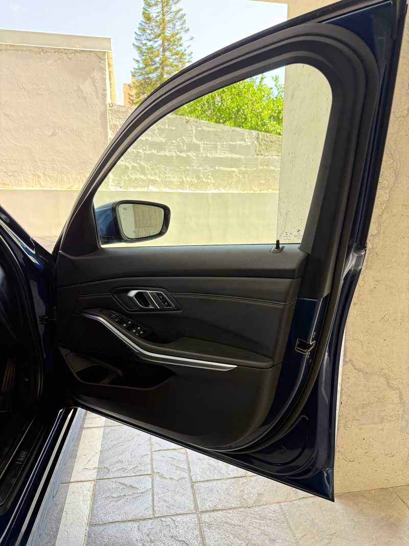2021 BMW 3-Series 2,0L 2021 Cyprus