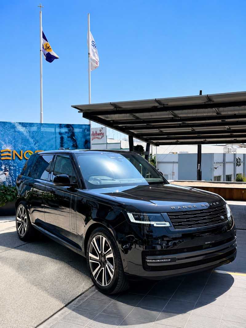 2026 Land Rover Range Rover Vogue 3,0L 2026 Cyprus