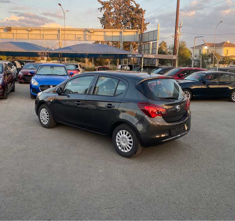 2017 Opel, Vauxhall Astra 1,4L 2017 Cyprus