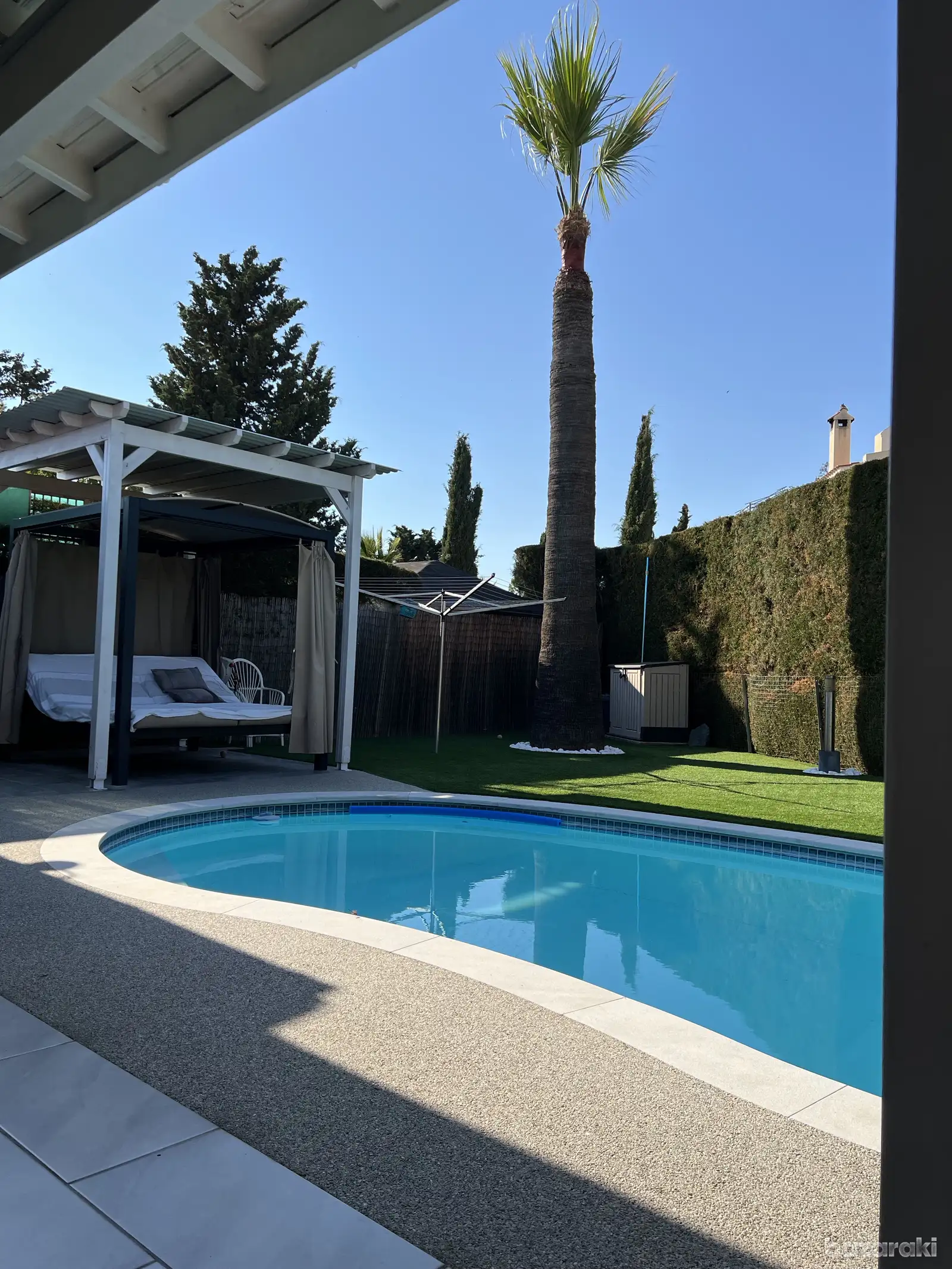 House, 3 bedrooms — 14