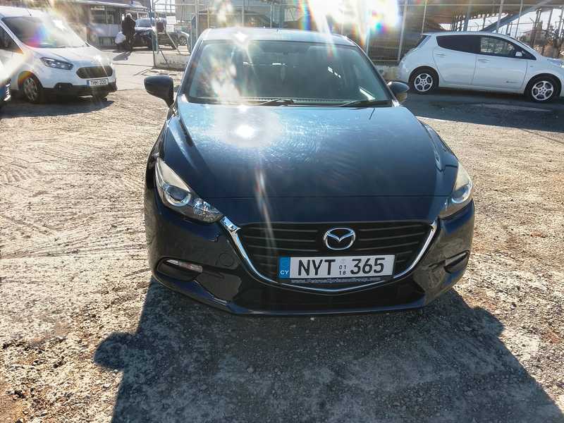 Mazda Axela 1,5L 2018