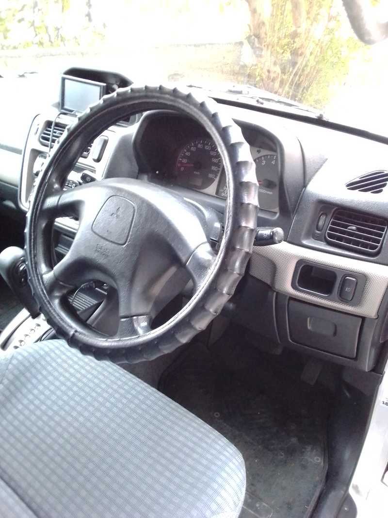 1999 Mitsubishi Pajero 1,8L 1999 Cyprus