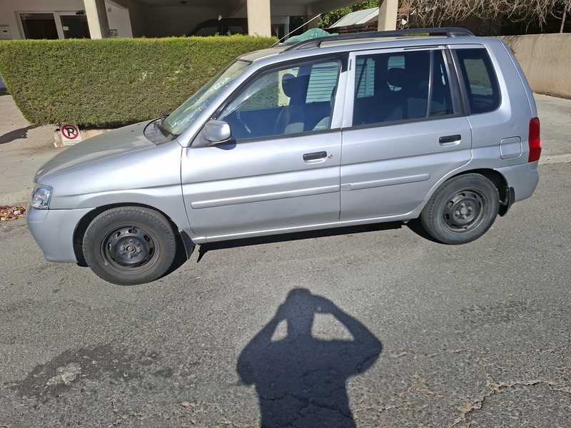 2000 Mazda Demio 3,0L 2000 Cyprus