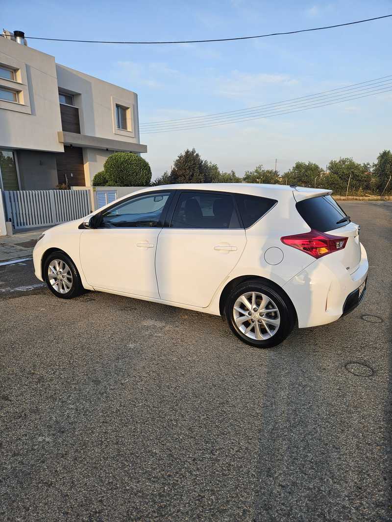 2014 Toyota Auris 1,6L 2014 Cyprus