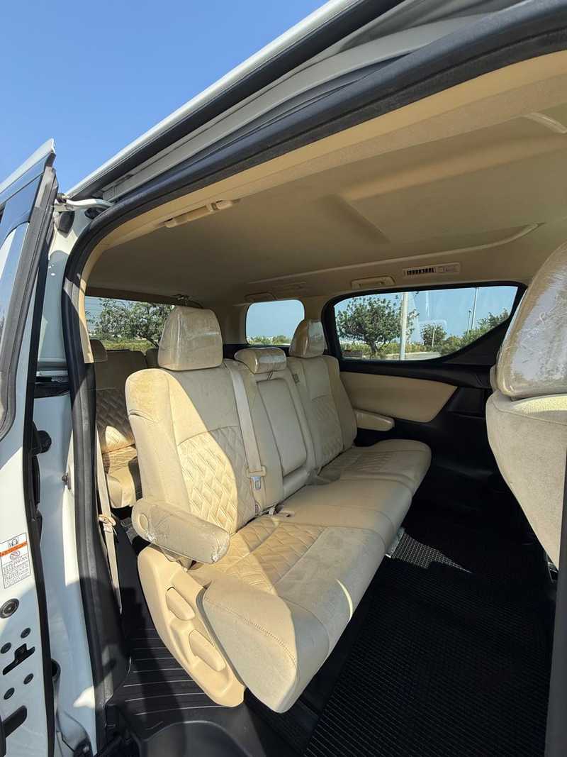 2020 Toyota Vellfire 2,5L 2020 Cyprus
