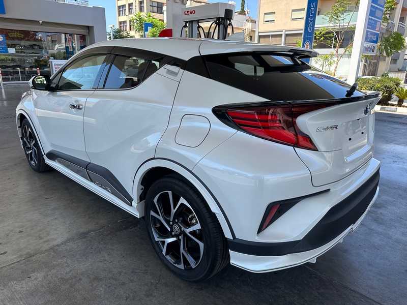 2022 Toyota C-HR 1,8L 2022 Cyprus