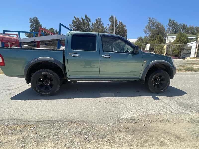 Isuzu D-MAX 2,5L 2006