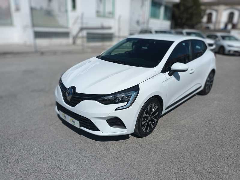 2022 Renault Clio 1,0L 2022 Cyprus