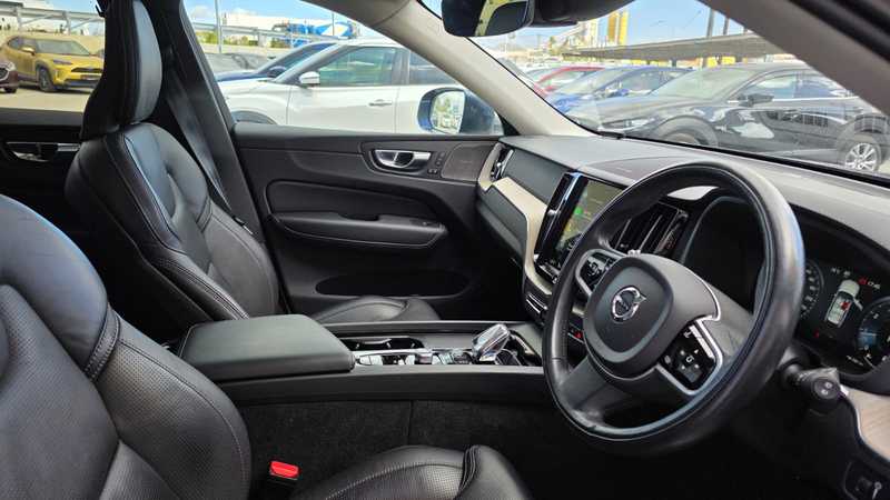 2021 Volvo XC60 2,0L 2021 Cyprus