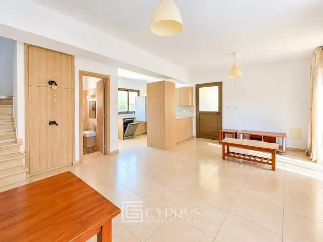 2-bedroom villa to rent, Paphos — Paphos - Universal - 9