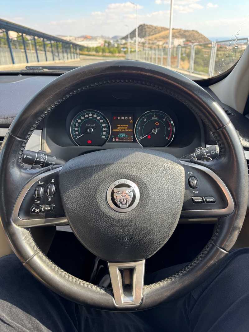 2012 Jaguar XF 2,2L 2012 Cyprus