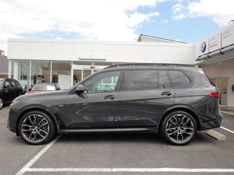 2025 BMW X7 3,0L 2025 Cyprus